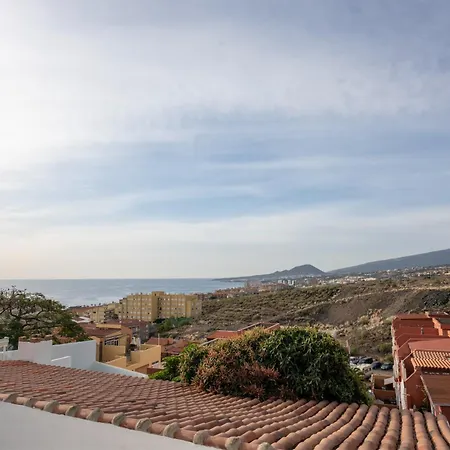 Semesterbostad Calala House With Huge Terrace *